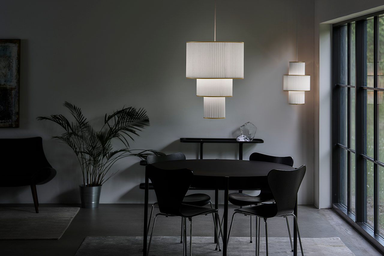 Leklint111+112 Plivello Pendant White Lifestyle1