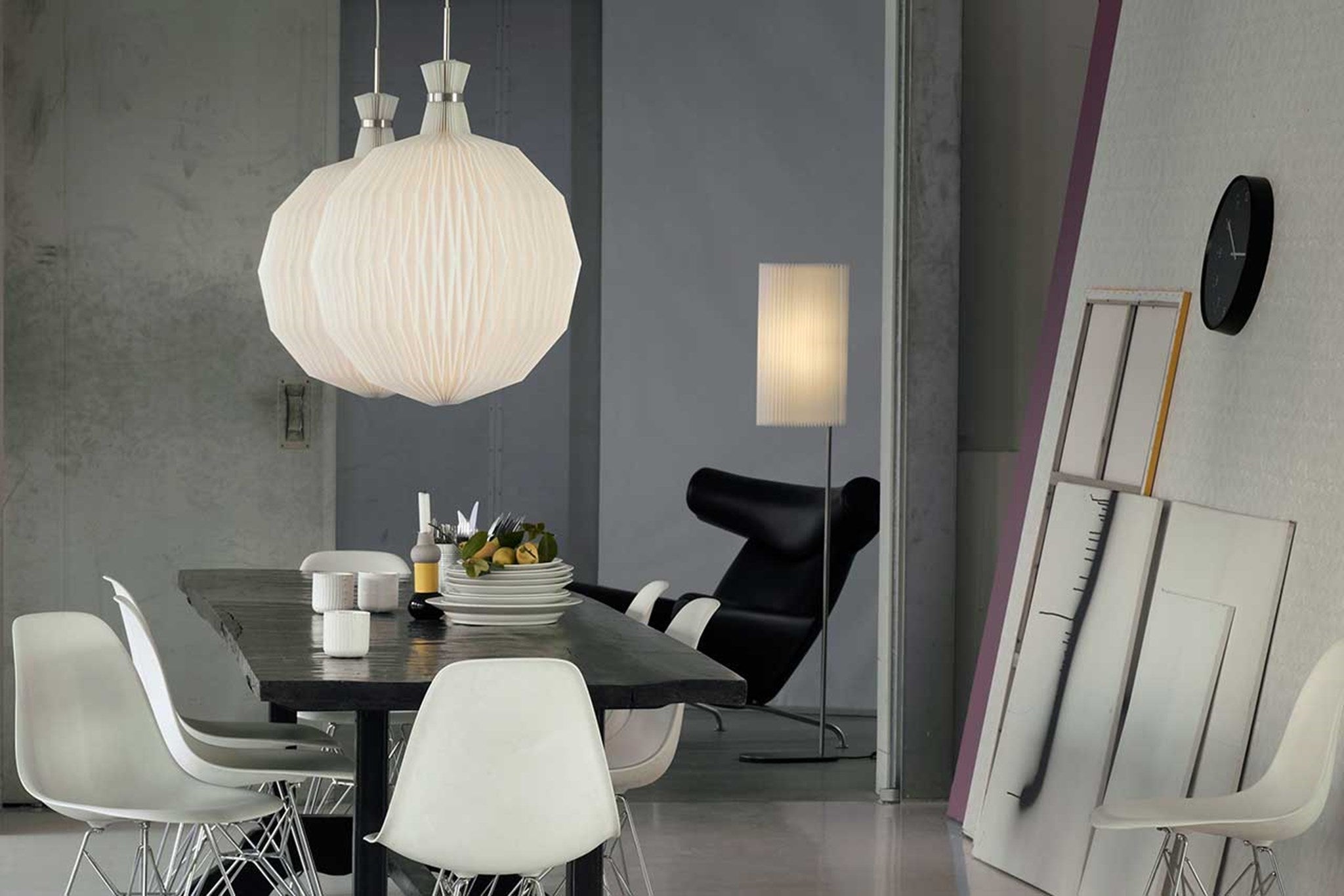 LeKlint101_pendant_steel_hang-up_lifestyle_2