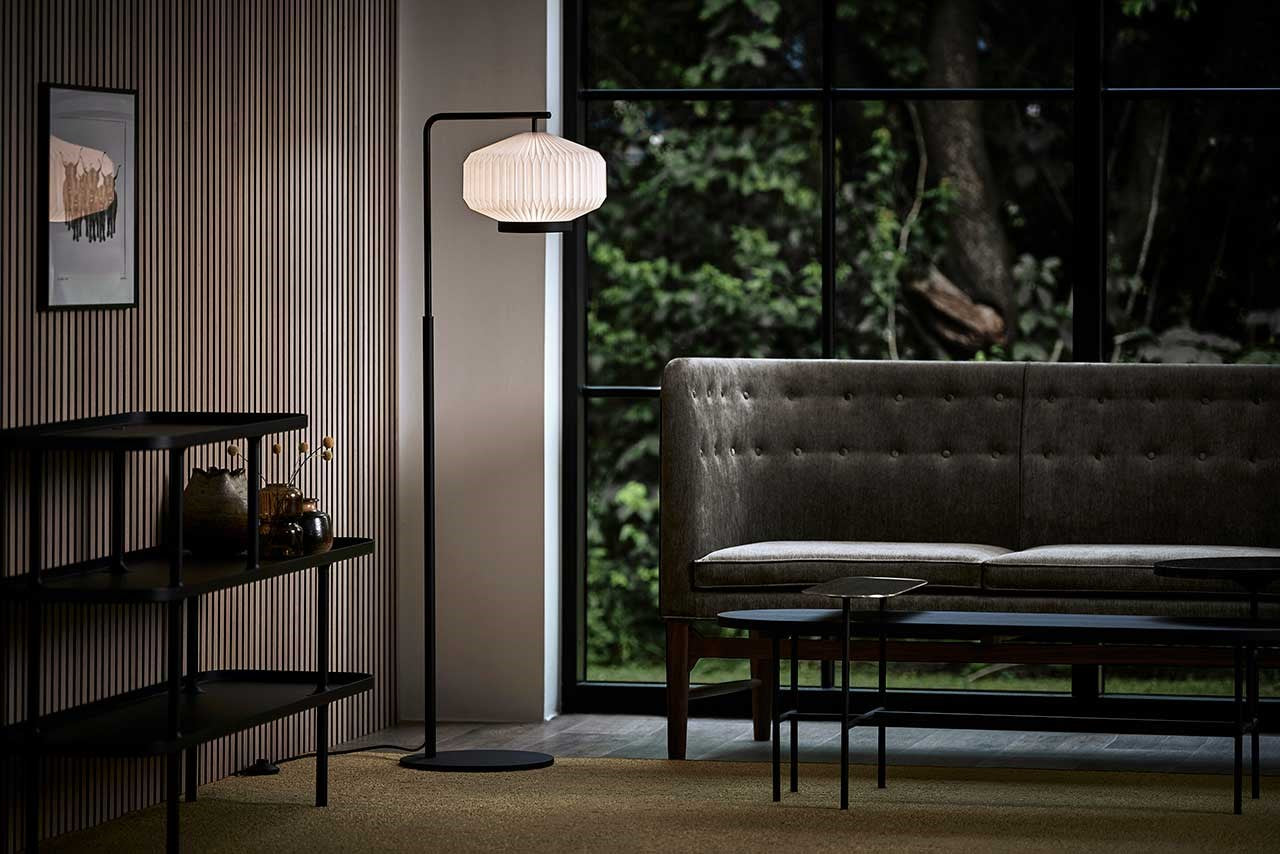 LeKlint386_Shibui_floor_lamp_lifestyle1